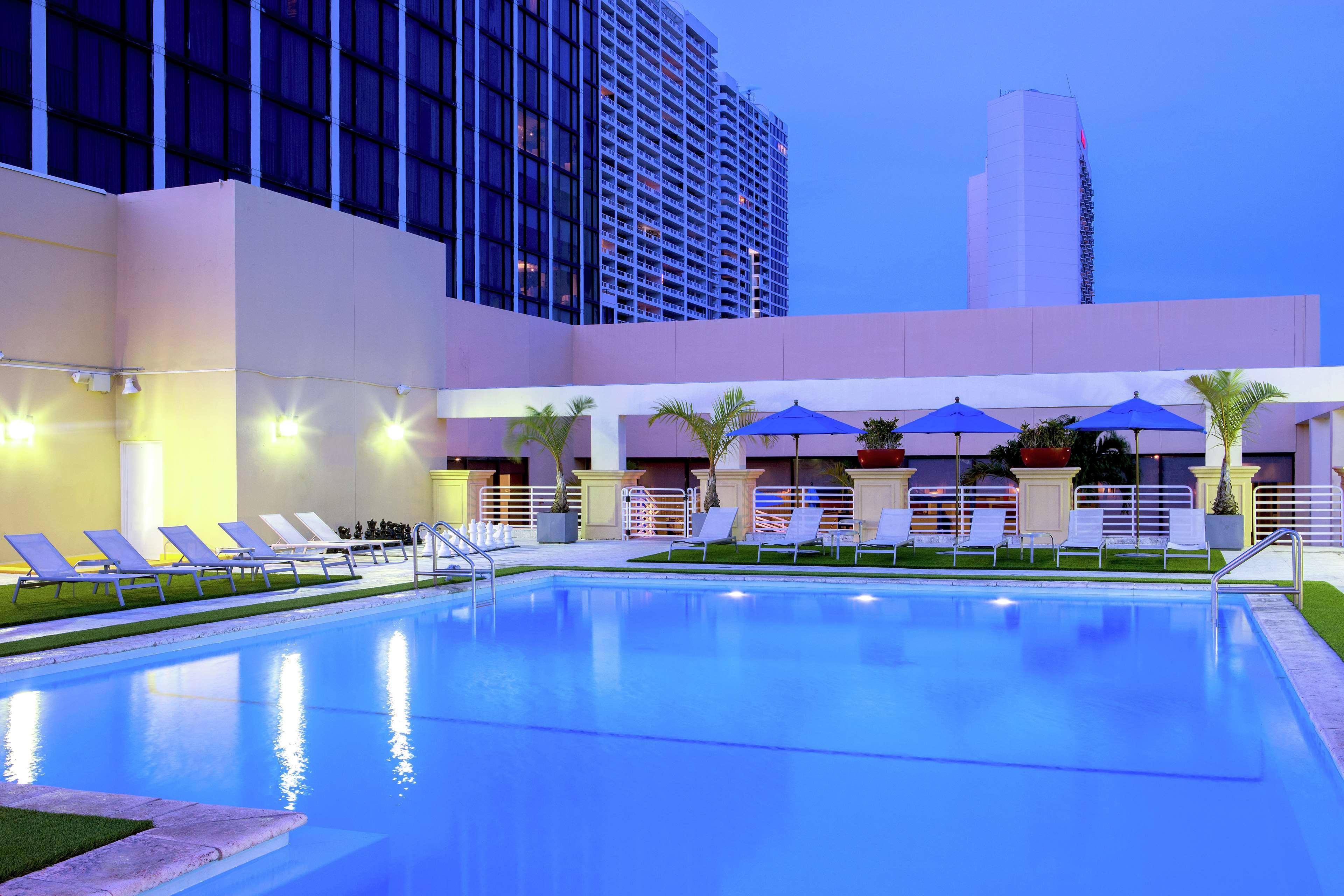 Hotel Hilton Miami Downtown Exteriér fotografie